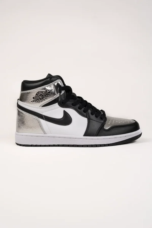 Nike Air Jordan 1 High Silver Toe