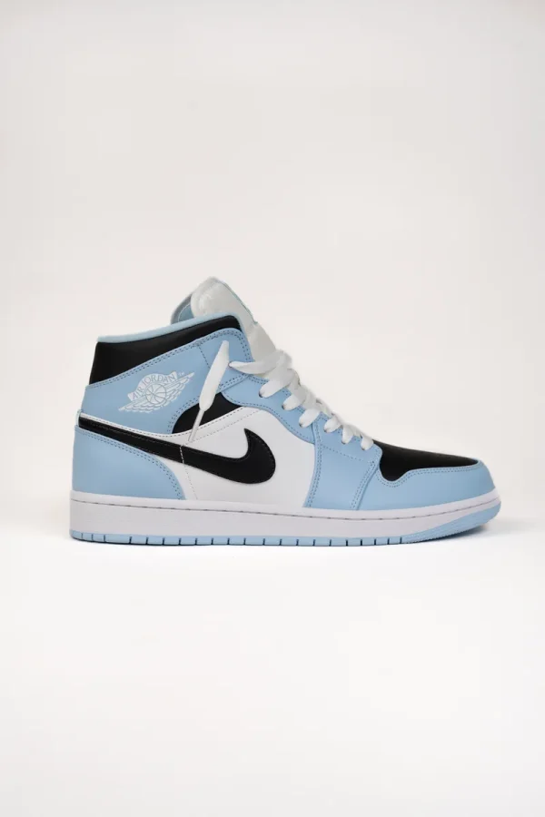 Nike Air Jordan 1 Mid Ice Blue